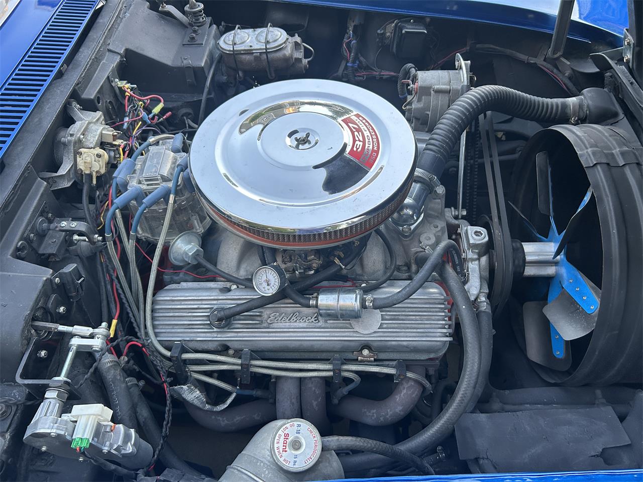 Chevrolet-Corvette-1968-Blue-Blue-15