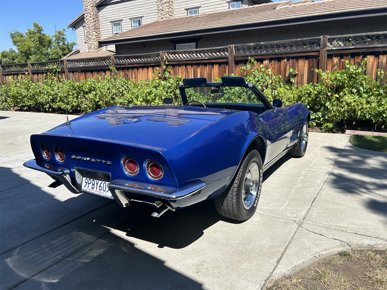 Chevrolet-Corvette-1968-Blue-Blue-3
