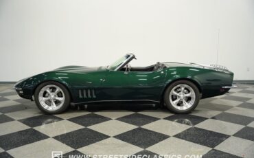 Chevrolet-Corvette-1968-British-Green-Black-1