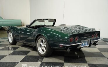 Chevrolet-Corvette-1968-British-Green-Black-22