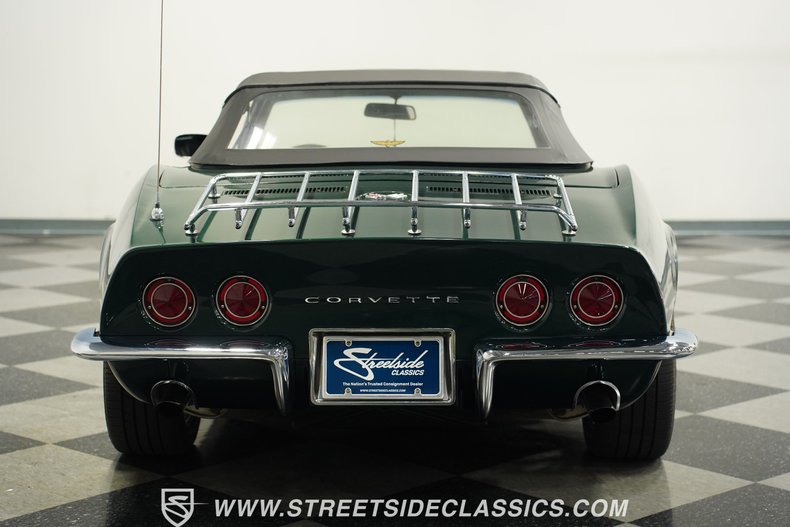 Chevrolet-Corvette-1968-British-Green-Black-24