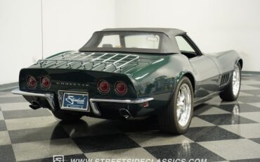 Chevrolet-Corvette-1968-British-Green-Black-25