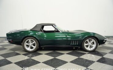 Chevrolet-Corvette-1968-British-Green-Black-28