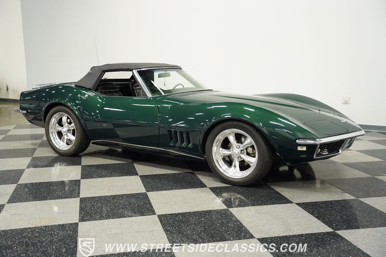 Chevrolet-Corvette-1968-British-Green-Black-29