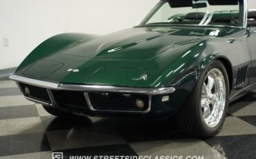 Chevrolet-Corvette-1968-British-Green-Black-31