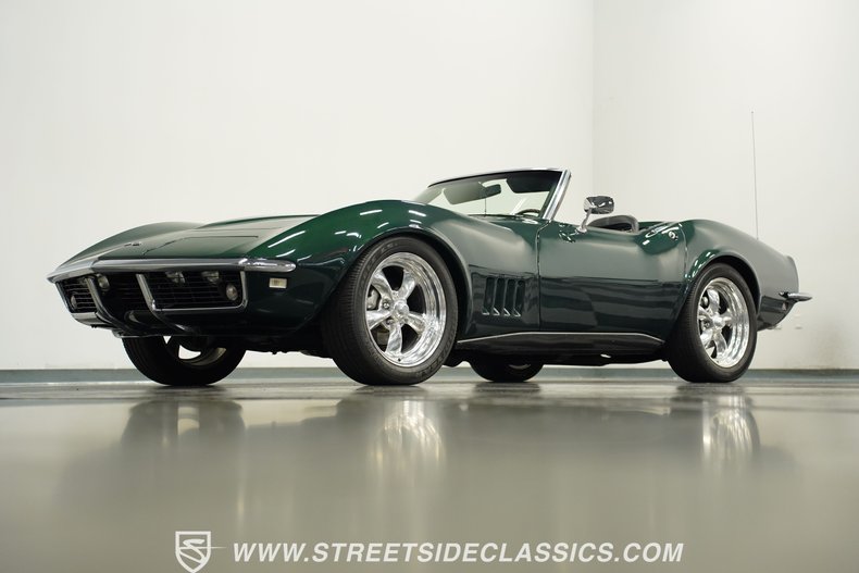 Chevrolet-Corvette-1968-British-Green-Black-33