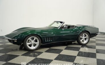 Chevrolet-Corvette-1968-British-Green-Black-4
