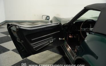 Chevrolet-Corvette-1968-British-Green-Black-44