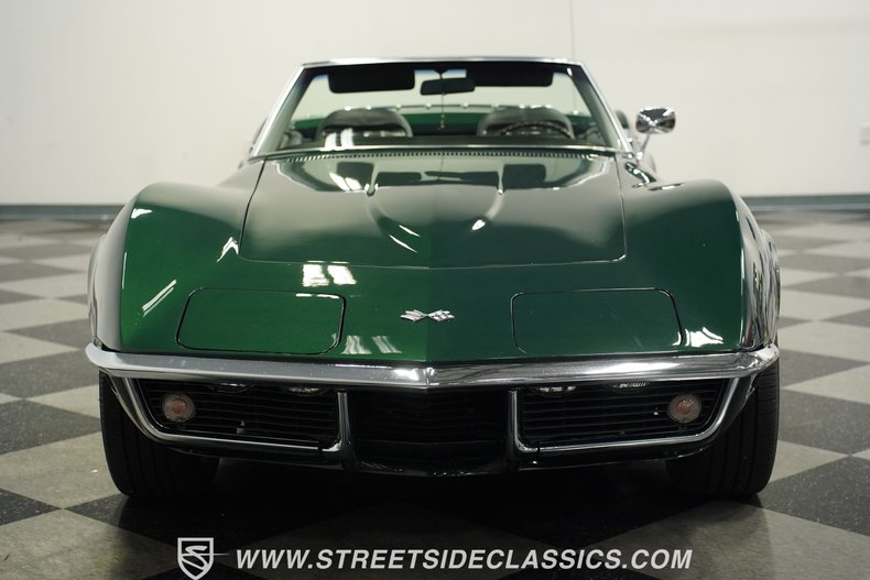 Chevrolet-Corvette-1968-British-Green-Black-47