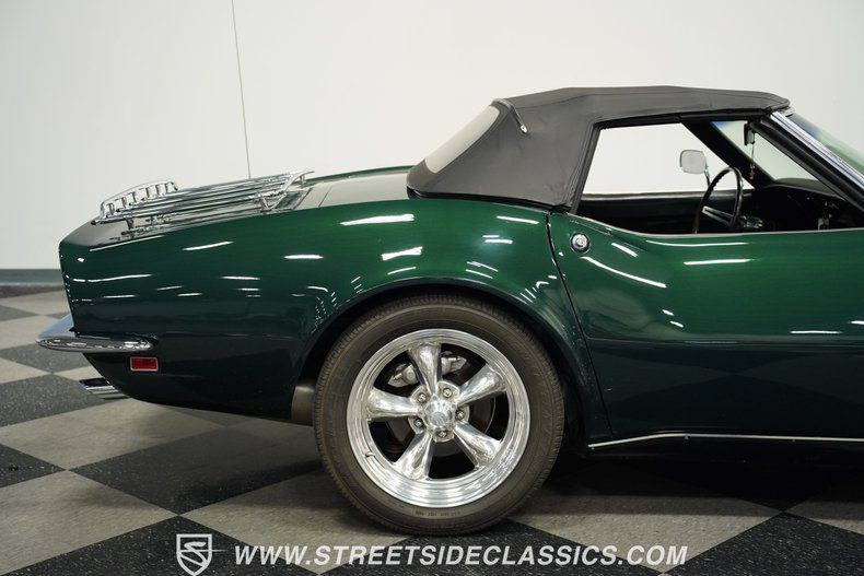 Chevrolet-Corvette-1968-British-Green-Black-49