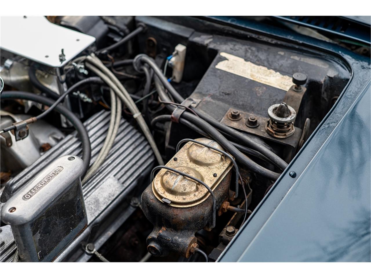 Chevrolet-Corvette-1968-International-Blue-Black-14