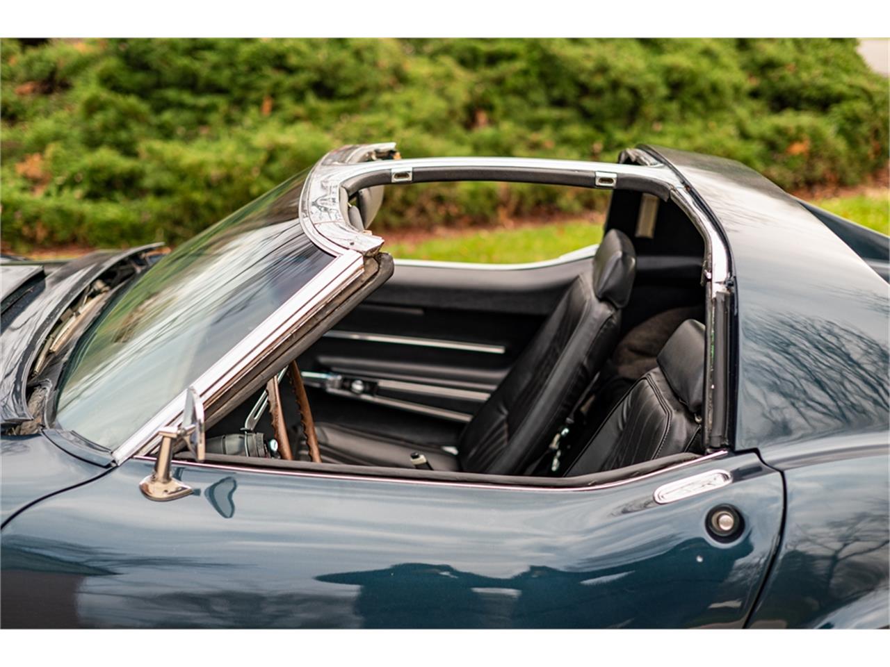 Chevrolet-Corvette-1968-International-Blue-Black-58
