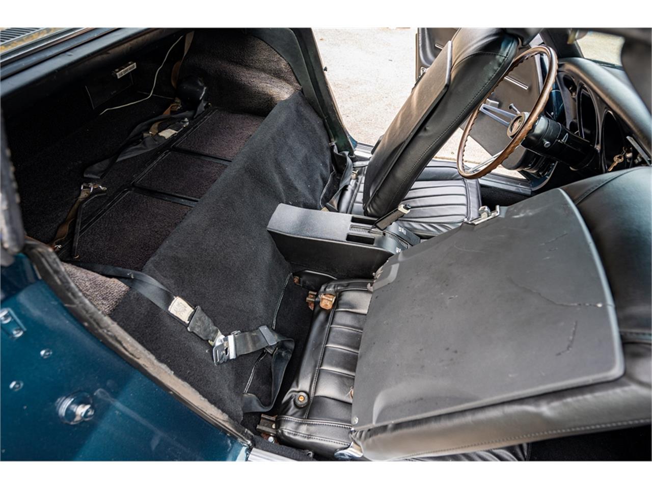 Chevrolet-Corvette-1968-International-Blue-Black-69