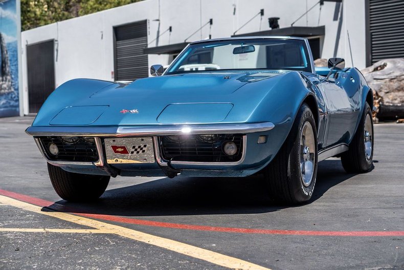 Chevrolet-Corvette-1968-Lemans-Blue-Blue-27