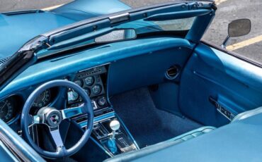 Chevrolet-Corvette-1968-Lemans-Blue-Blue-41