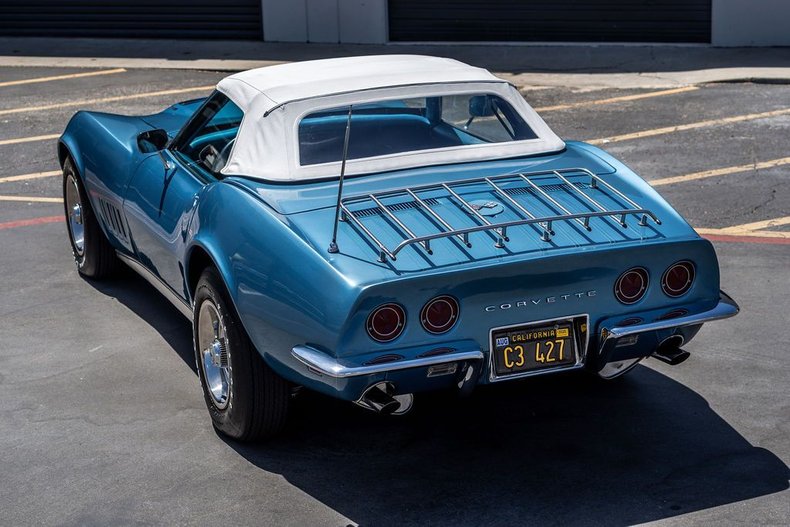 Chevrolet-Corvette-1968-Lemans-Blue-Blue-44