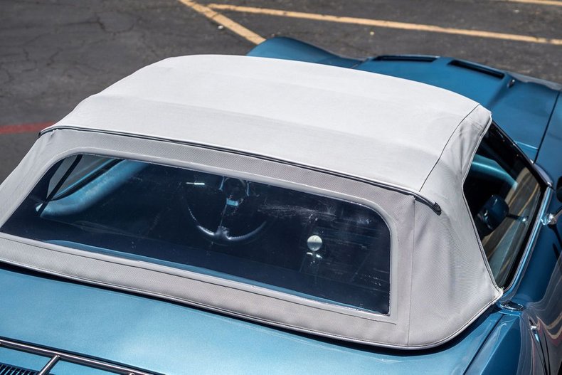 Chevrolet-Corvette-1968-Lemans-Blue-Blue-48