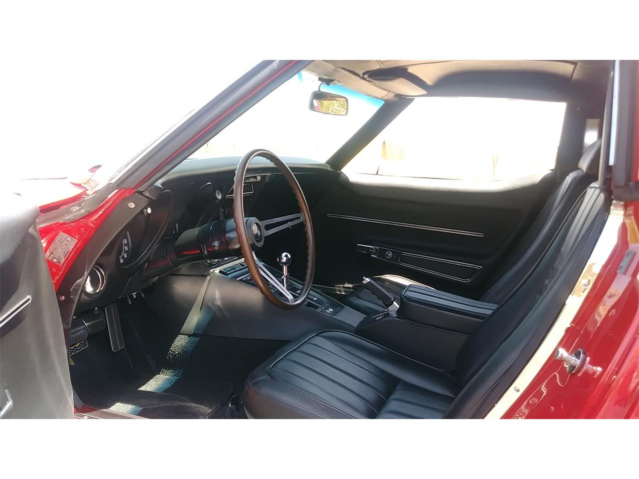 Chevrolet-Corvette-1968-Rally-Red-Code-974-Black-16
