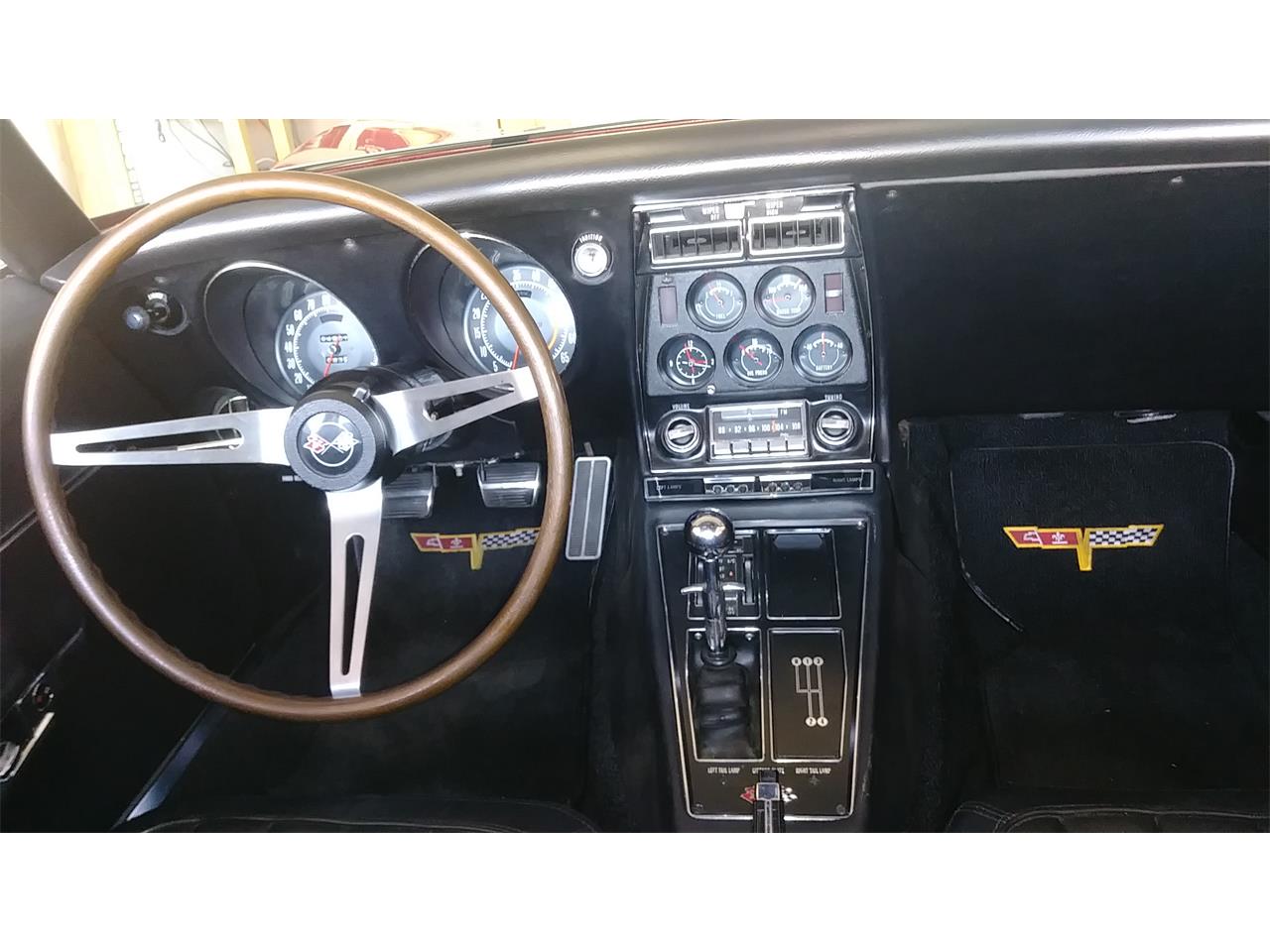 Chevrolet-Corvette-1968-Rally-Red-Code-974-Black-20