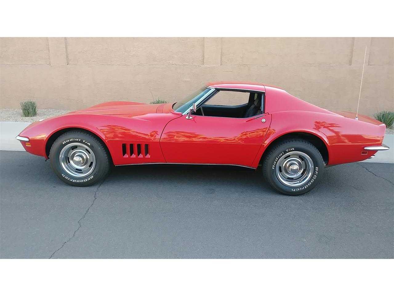 Chevrolet-Corvette-1968-Rally-Red-Code-974-Black-60