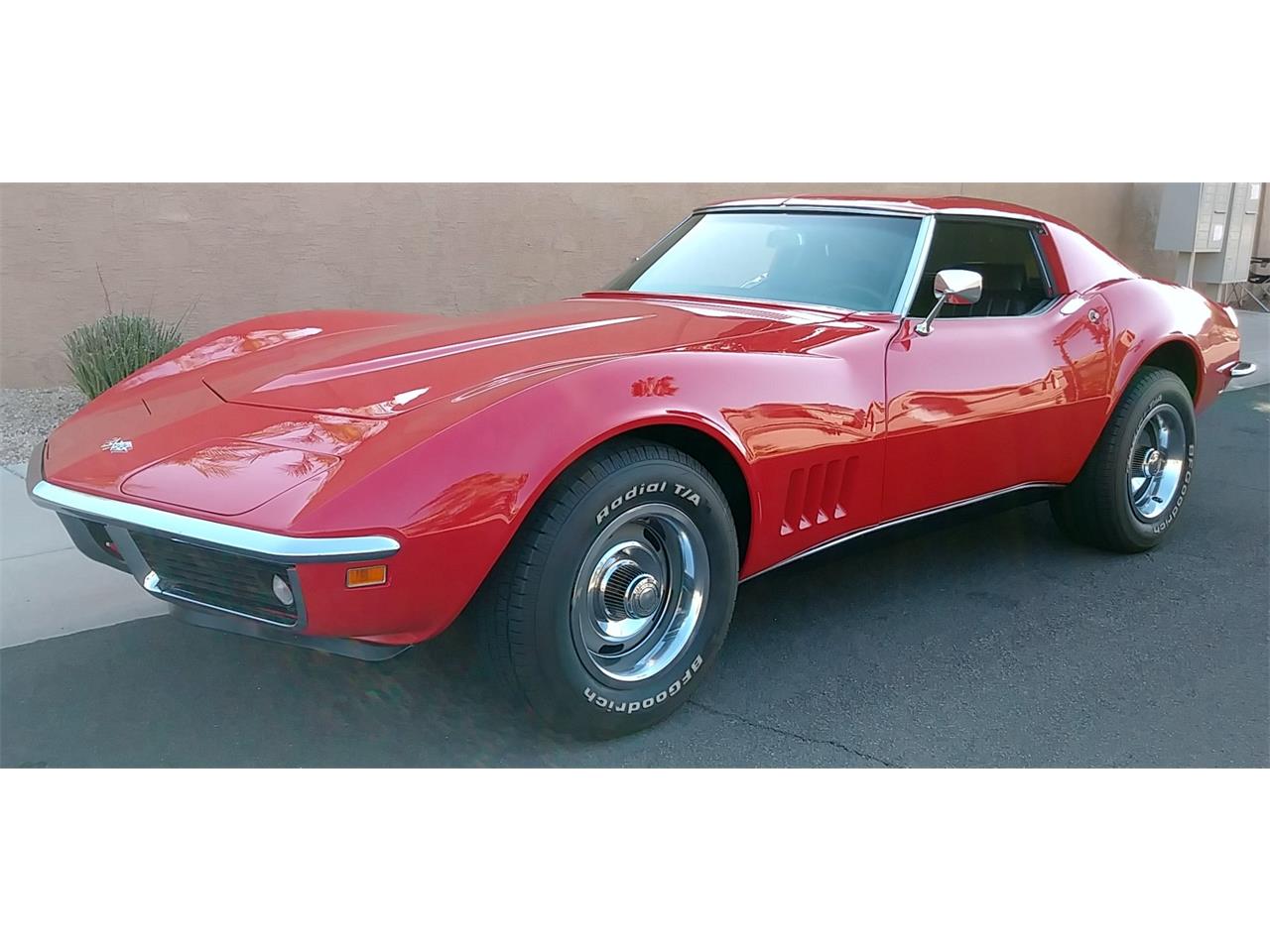 Chevrolet-Corvette-1968-Rally-Red-Code-974-Black-68