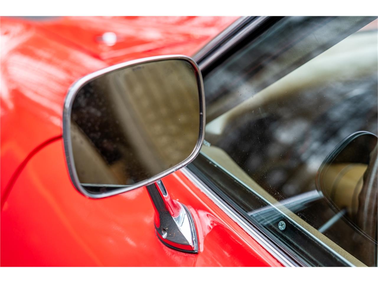 Chevrolet-Corvette-1968-Red-Tan-26