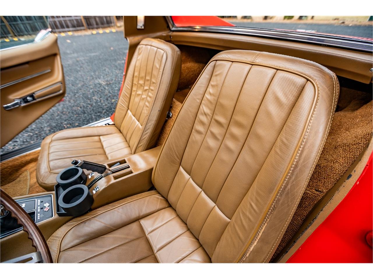 Chevrolet-Corvette-1968-Red-Tan-40