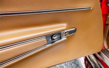 Chevrolet-Corvette-1968-Red-Tan-48