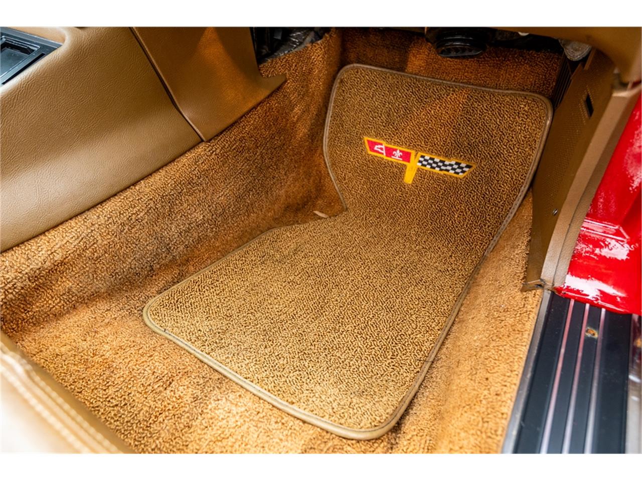 Chevrolet-Corvette-1968-Red-Tan-56