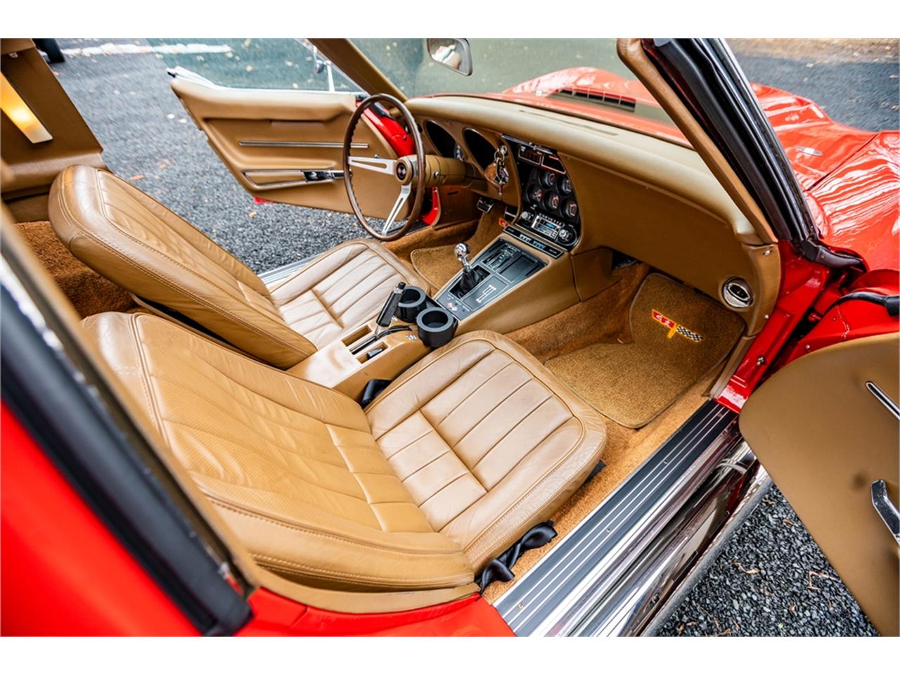 Chevrolet-Corvette-1968-Red-Tan-8