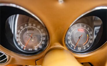 Chevrolet-Corvette-1968-Red-Tan-82