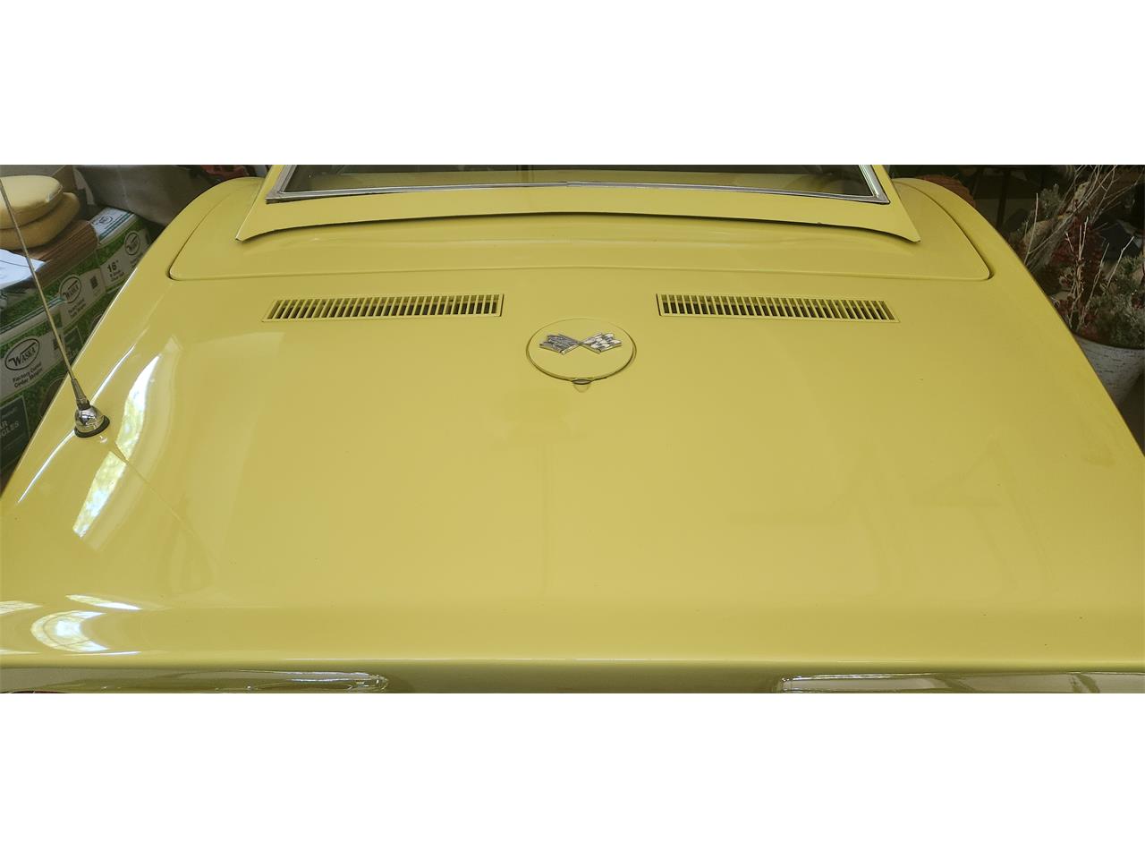 Chevrolet-Corvette-1968-Safari-Yellow-Black-10