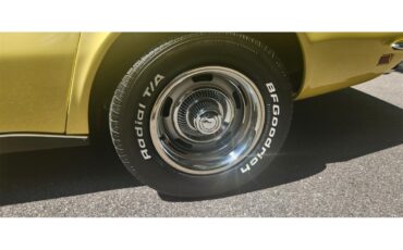 Chevrolet-Corvette-1968-Safari-Yellow-Black-23