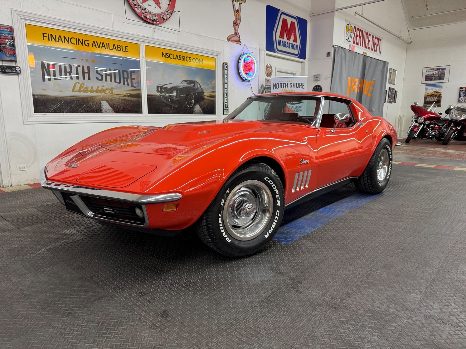 Chevrolet-Corvette-1969-1