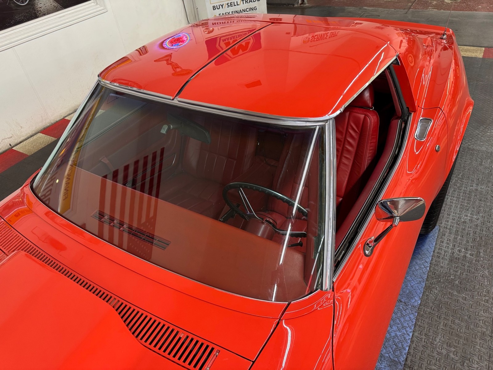 Chevrolet-Corvette-1969-11