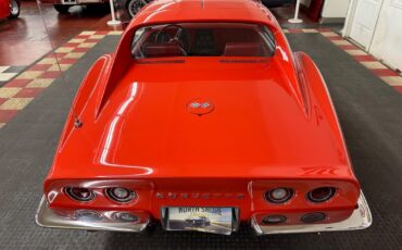 Chevrolet-Corvette-1969-13