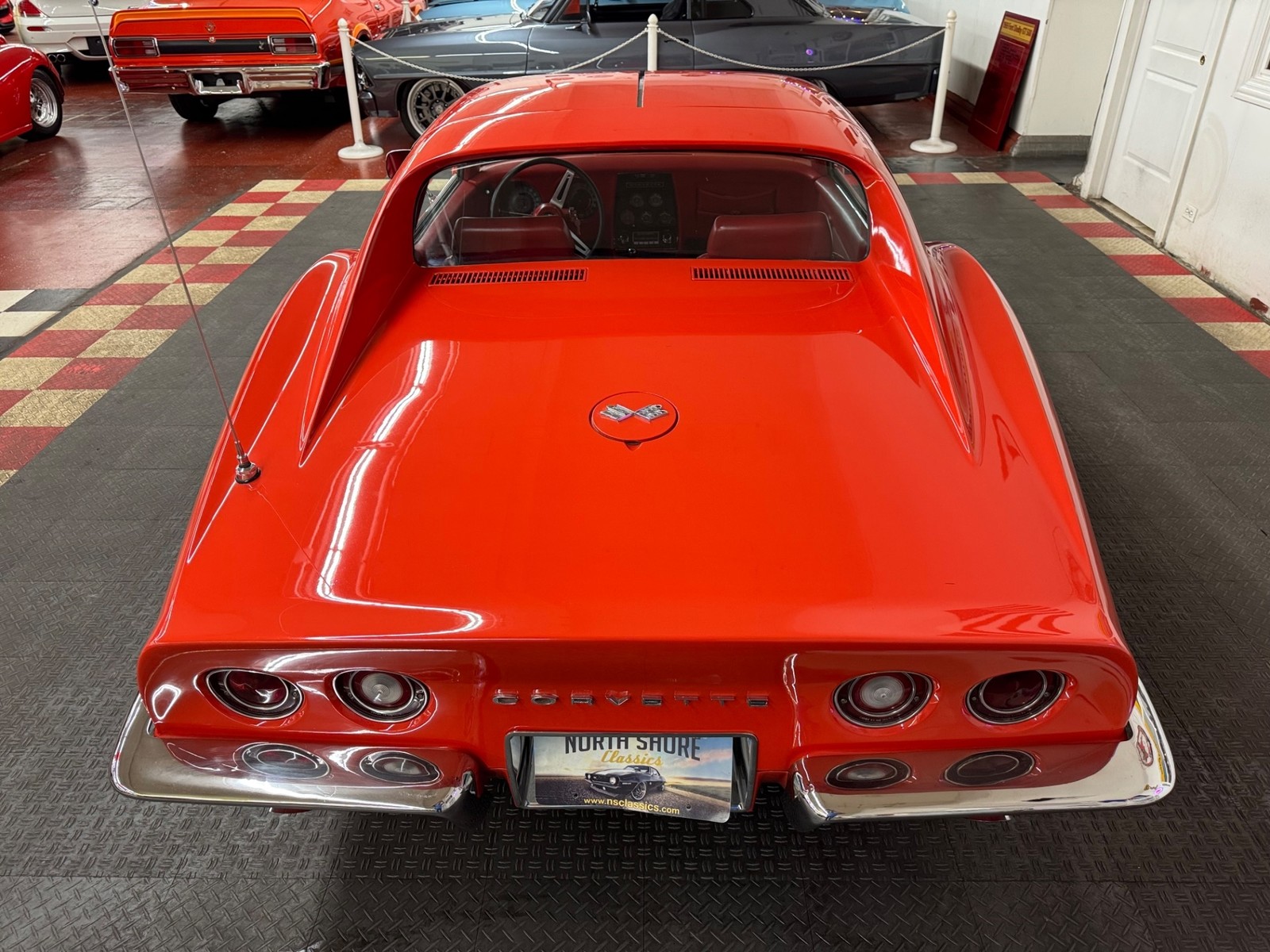 Chevrolet-Corvette-1969-13
