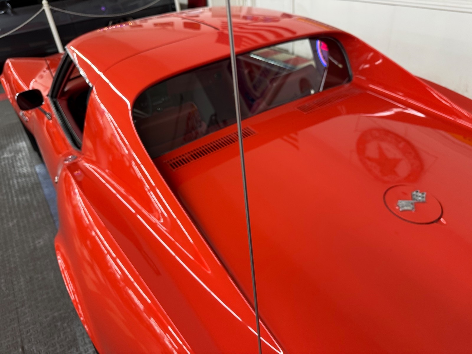 Chevrolet-Corvette-1969-16