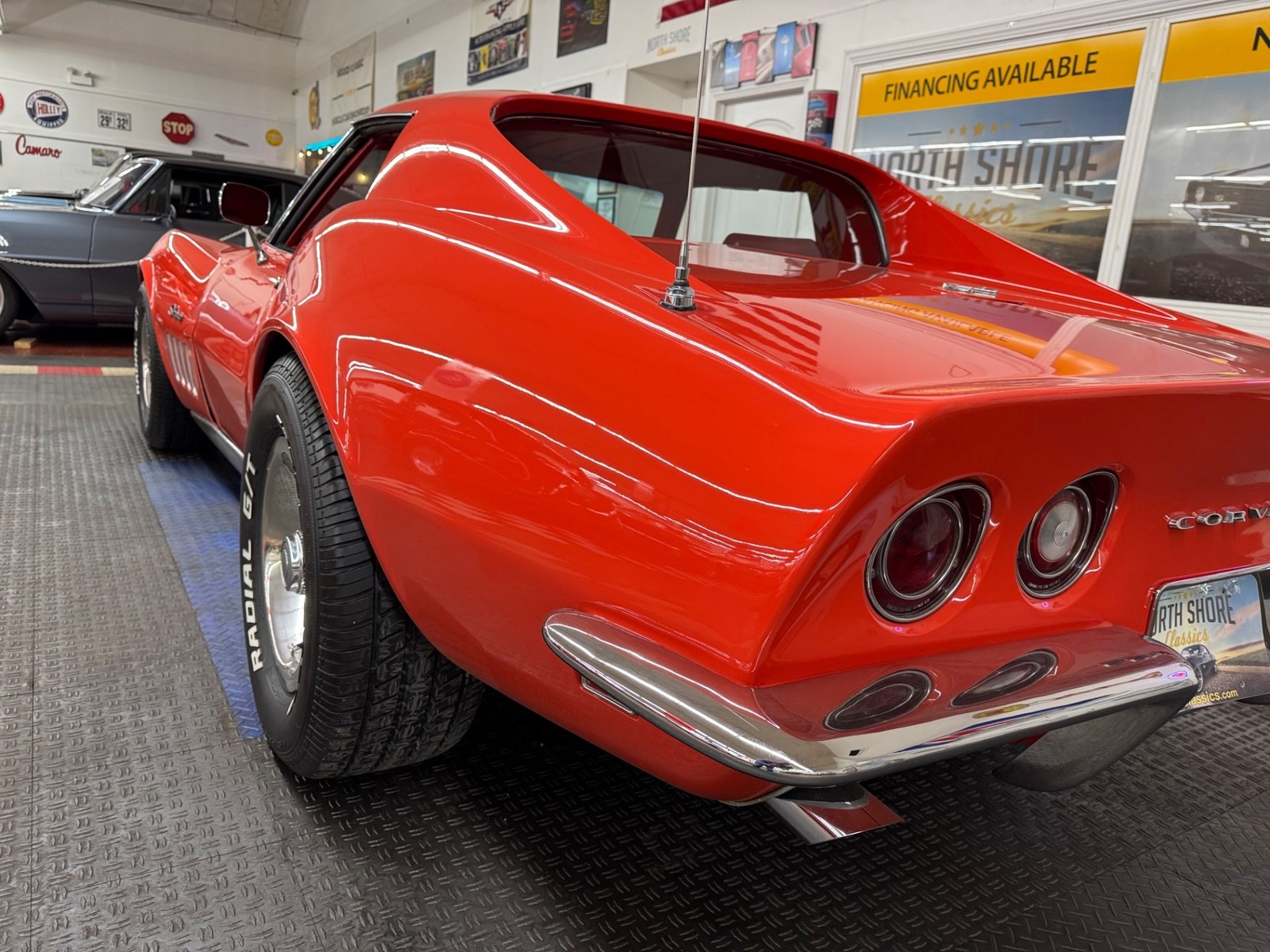 Chevrolet-Corvette-1969-23
