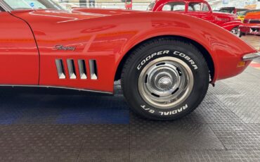 Chevrolet-Corvette-1969-28