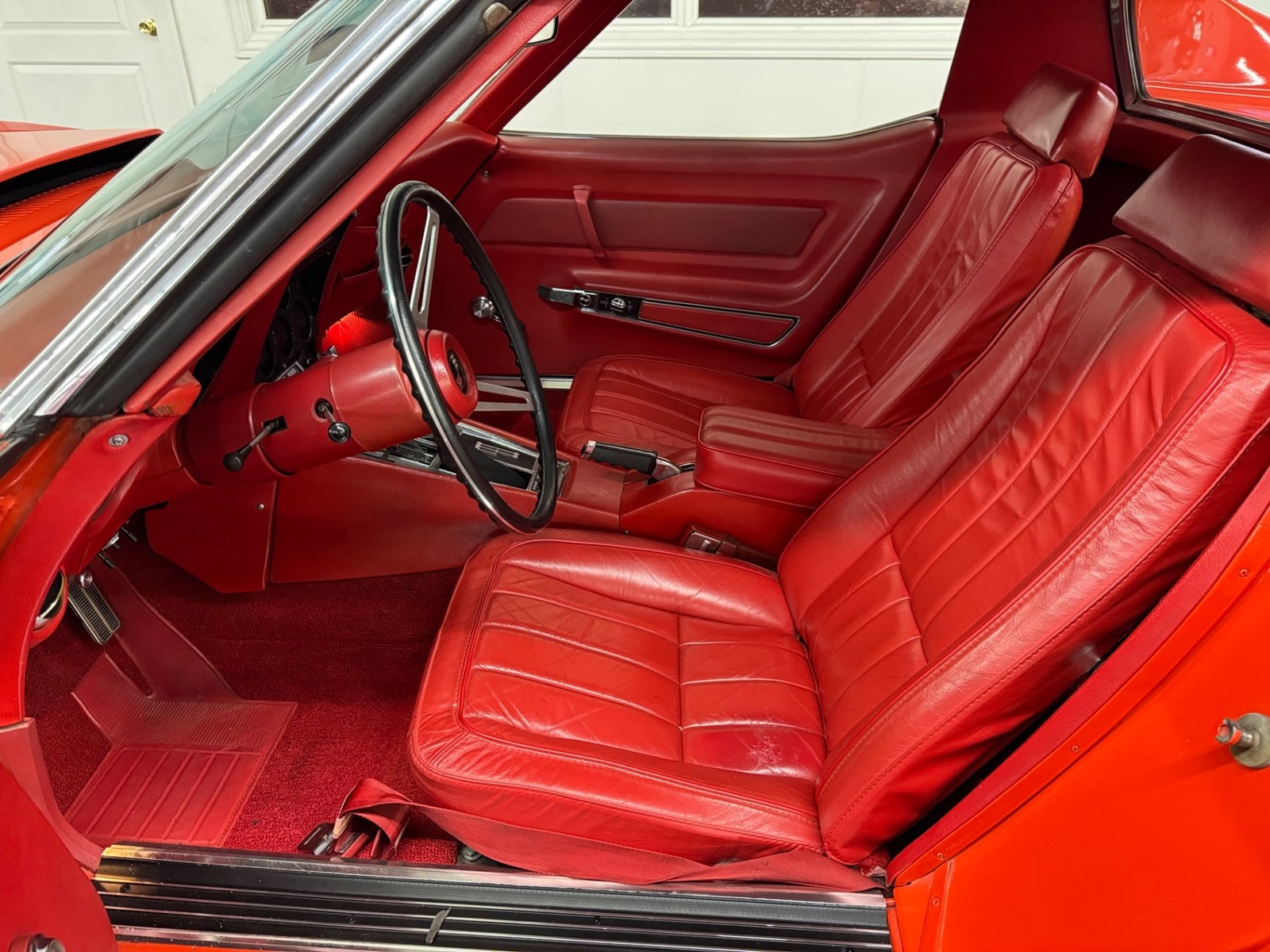 Chevrolet-Corvette-1969-31