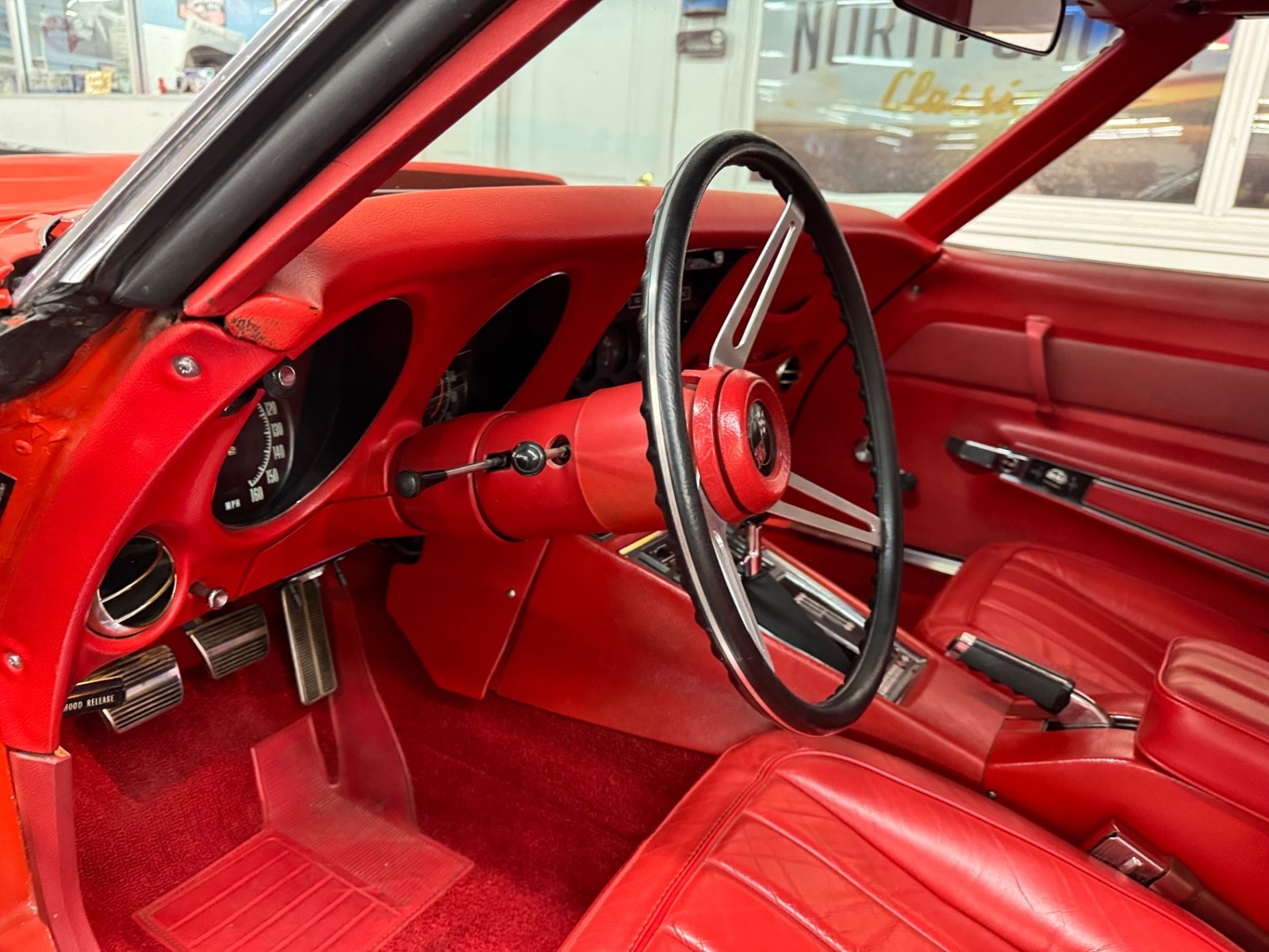 Chevrolet-Corvette-1969-34