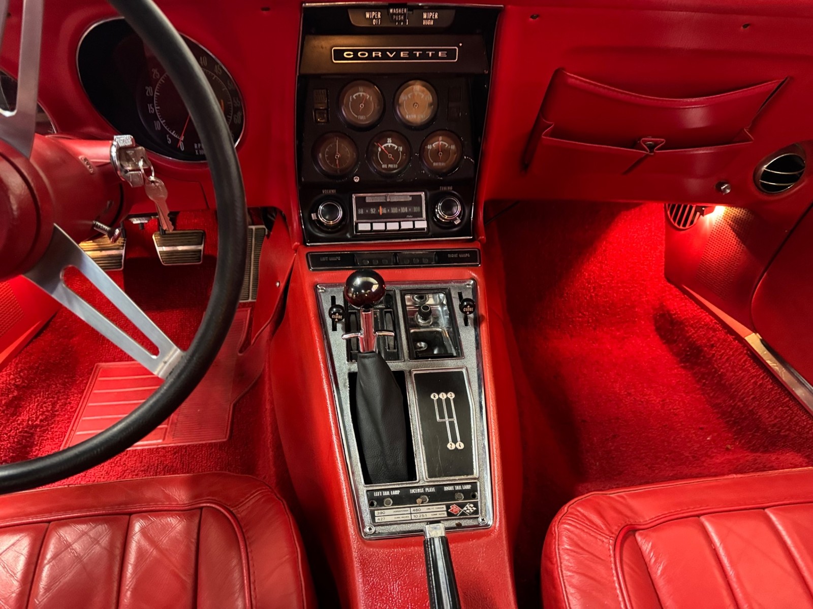 Chevrolet-Corvette-1969-35