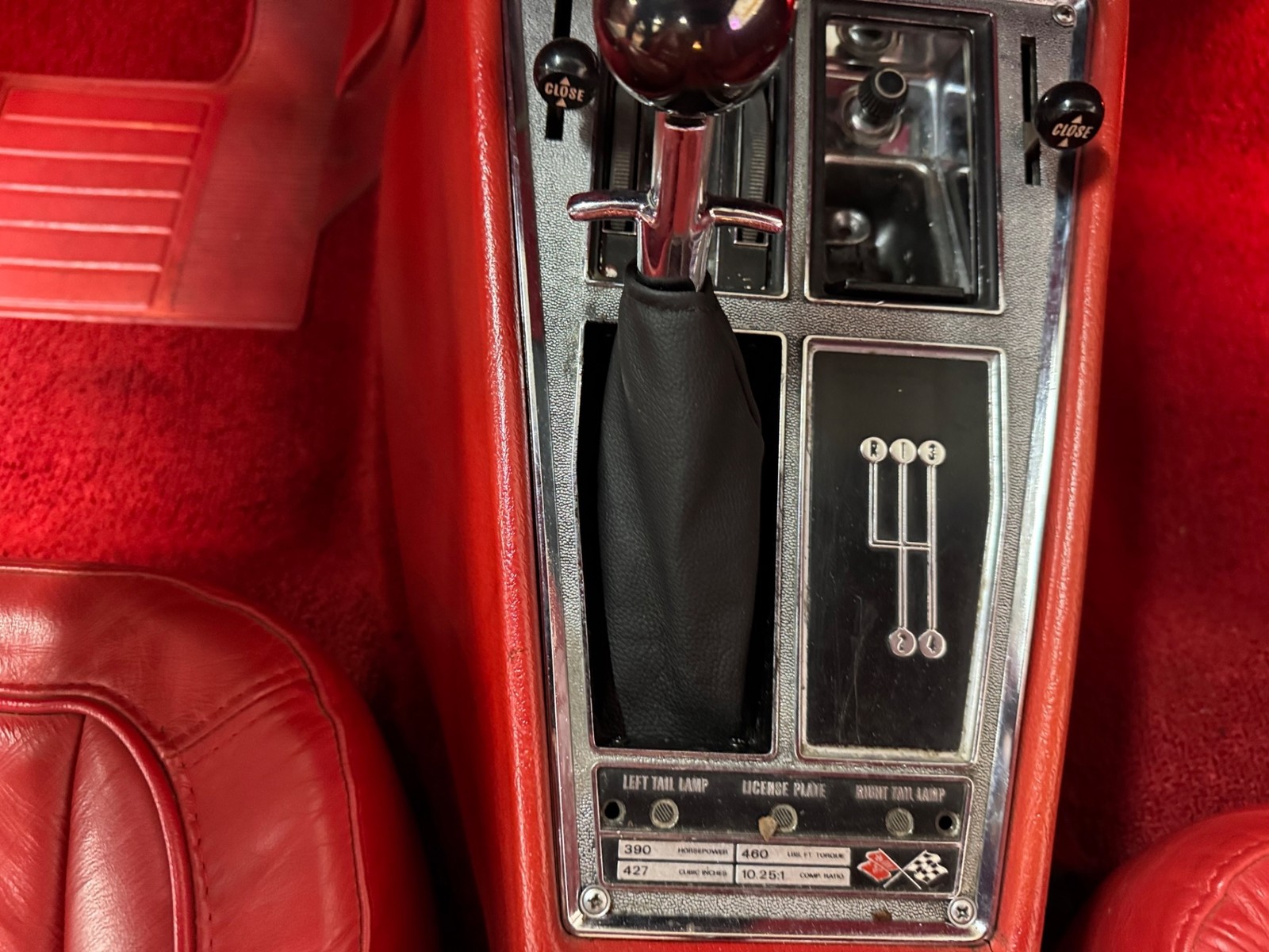 Chevrolet-Corvette-1969-36