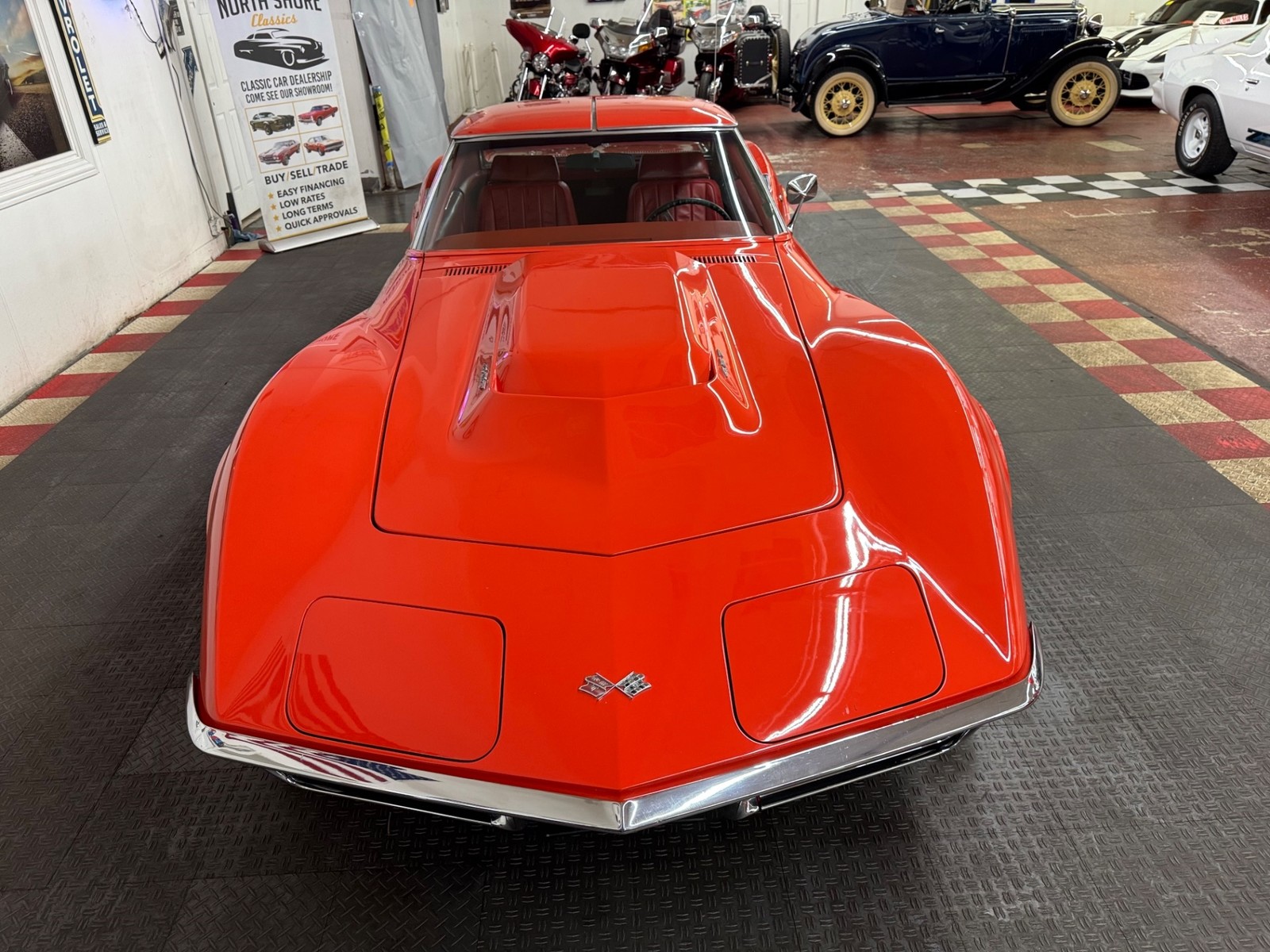 Chevrolet-Corvette-1969-4