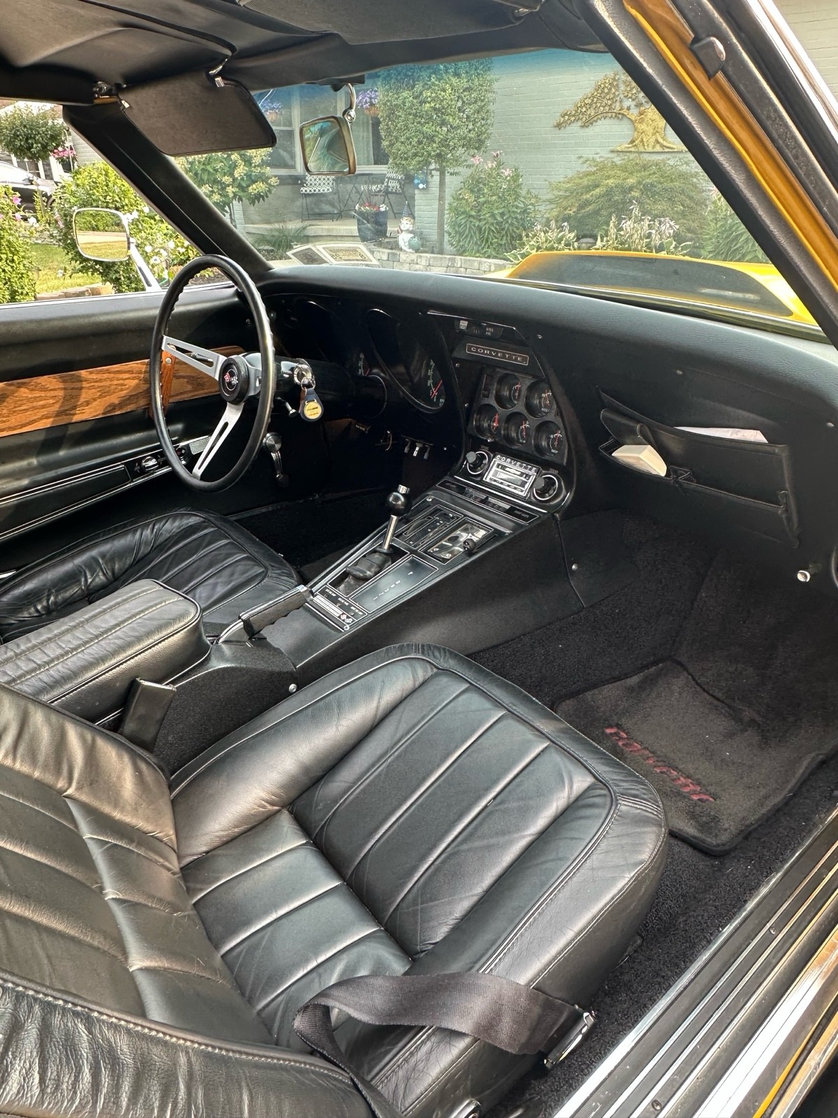 Chevrolet-Corvette-1969-5