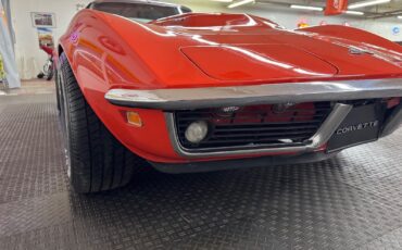 Chevrolet-Corvette-1969-8