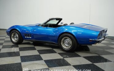 Chevrolet-Corvette-1969-Blue-Black-2