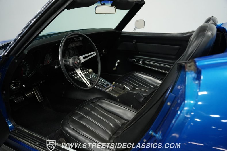 Chevrolet-Corvette-1969-Blue-Black-38