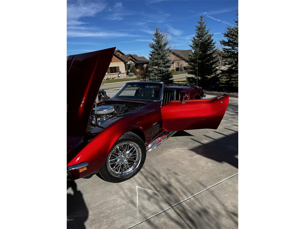 Chevrolet-Corvette-1969-Candy-Apple-Red-Black-10